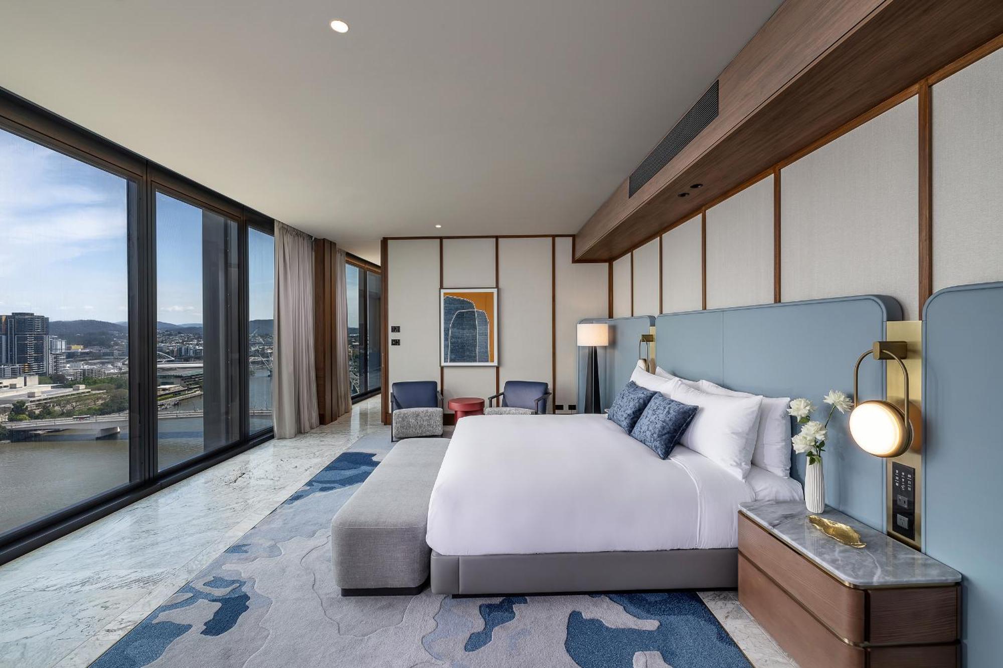 Skyline Penthouse Suite